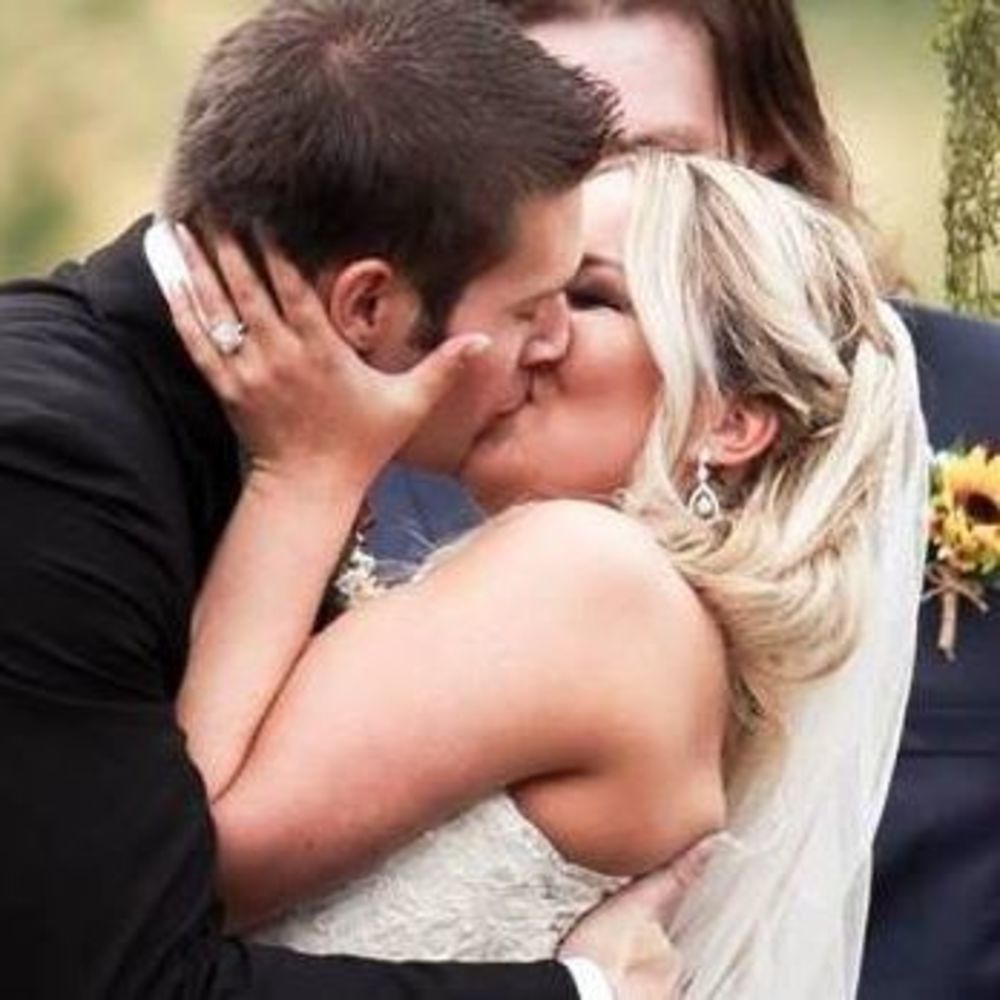 Meet your Posher, Haleigh